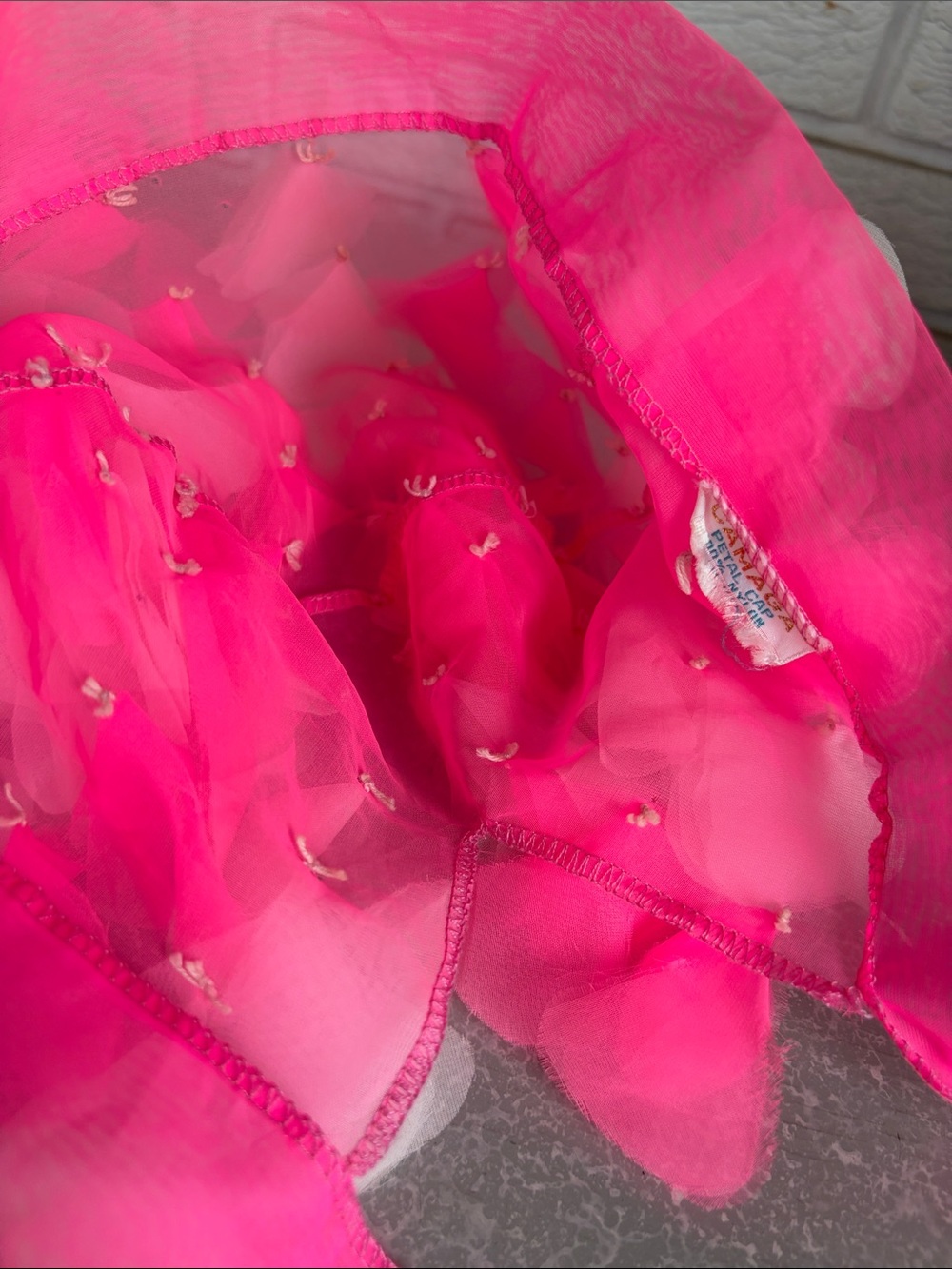 Vintage 1960s Camaga Hot Pink Nylon Petal Cap Mod Fashion Flower Power Hat - Picture 4 of 6
